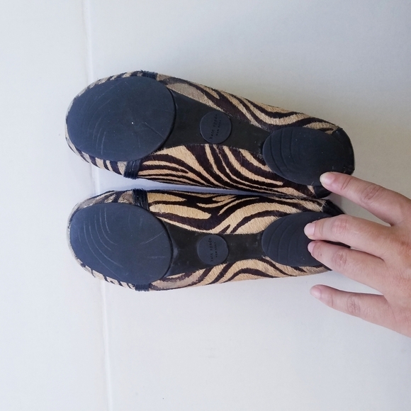 Kate Spade | Tiger Stripe Flats,‎ size 8 - Picture 6 of 9